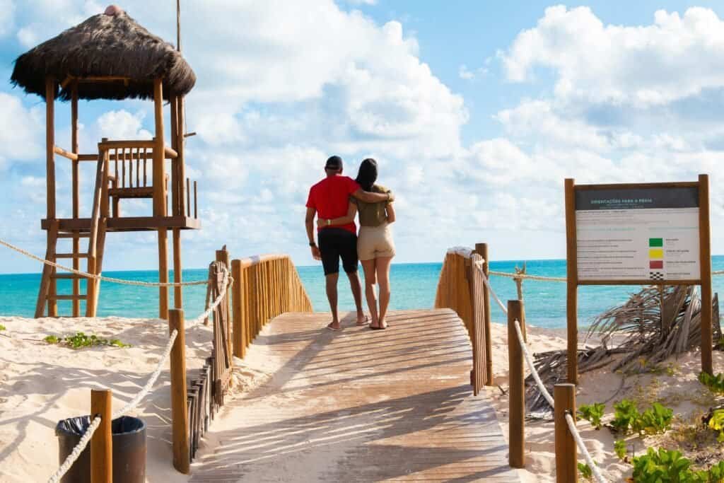 pareja de inversionistas en playa del carmen pareja en el caribe mexicano